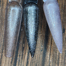 Load image into Gallery viewer, **Pre-order** (no discounts) Clear/Sheer pink Cats Eye Gel