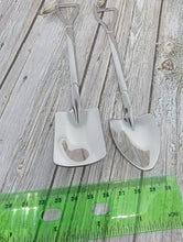 Load image into Gallery viewer, Pour Over Shovel Spoon
