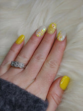 Load image into Gallery viewer, Strawberry Lemonade
